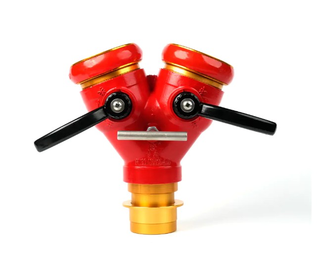 고층 건물 및 산림 소방 시나리오에서 잠금 양방향 소방 호스 유통 업체를 사용하면 어떤 장점이 있습니까?